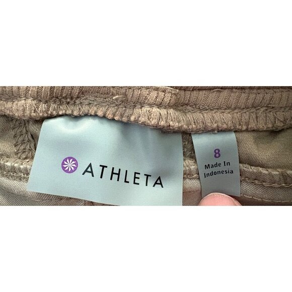 Athleta Shasta Quick Dry Utility Hiking Shorts in Tan Size 8 - Picture 5 of 10
